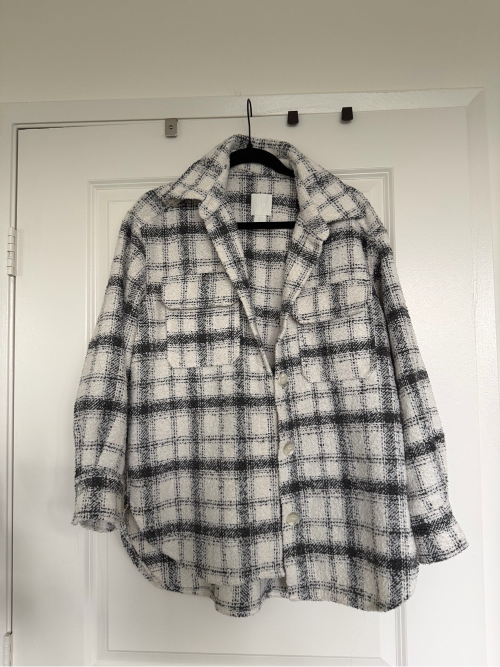 H&M Black and White Plaid Shacket Jacket